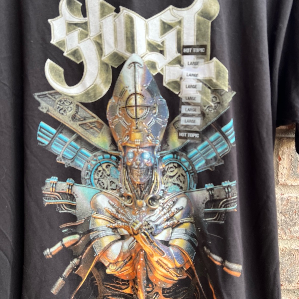 🍒💣 Ghost band t-shirt